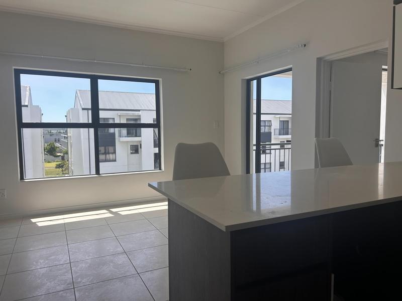 To Let 1 Bedroom Property for Rent in Sandown Western Cape